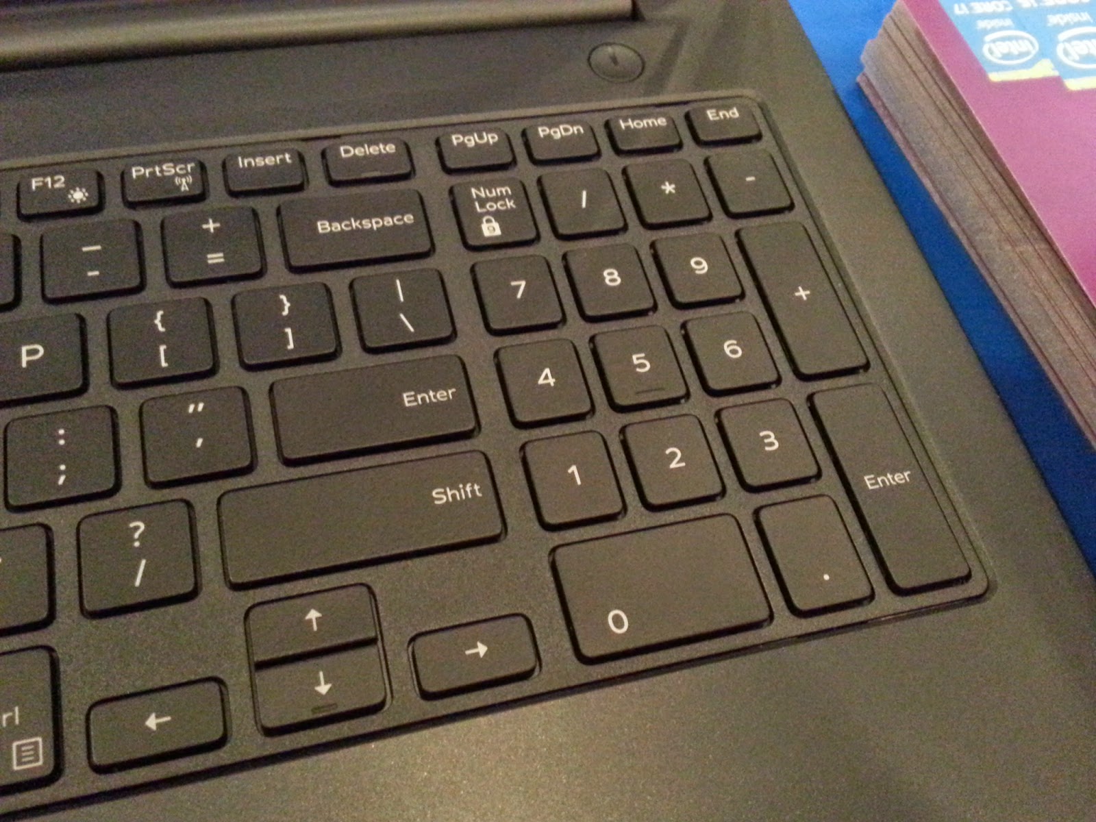 dell laptop with numeric keyboard